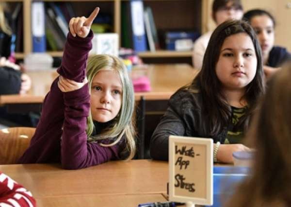 Предсказание Нострадамуса сбывается: Германия губит Европу