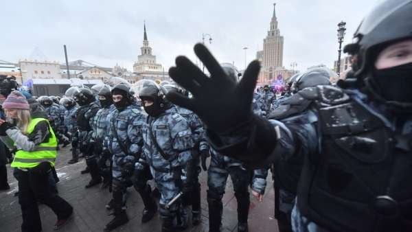 "Зажравшаяся "элитка" баламутит народ": Военкор Котенок поддержал вопрос Михалкова к актёрам