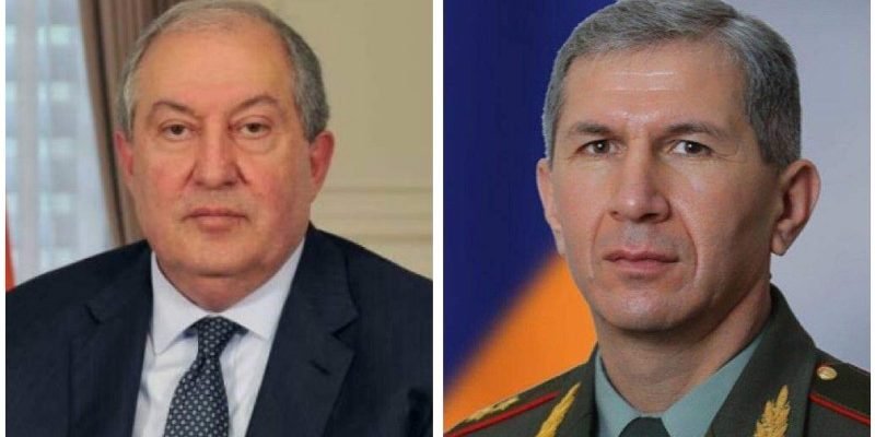 Президент Армении вернул с возражениями ходатайство об увольнении начальника ГШ ВС