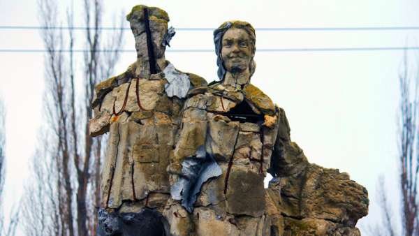 Вкус галстука Саакашвили во рту президента Украины. Россия сказала своё слово