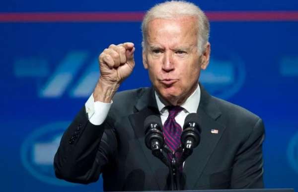 Александр Хинштейн: ощущение такое, будто Байден – сошел с ума