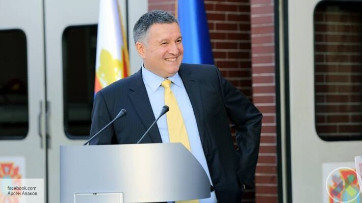 Аваков: Украина превосходит Польшу