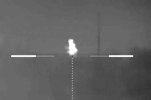 Турецкий БТР, приблизившийся к российской военной базе, уничтожен ракетой ПТРК