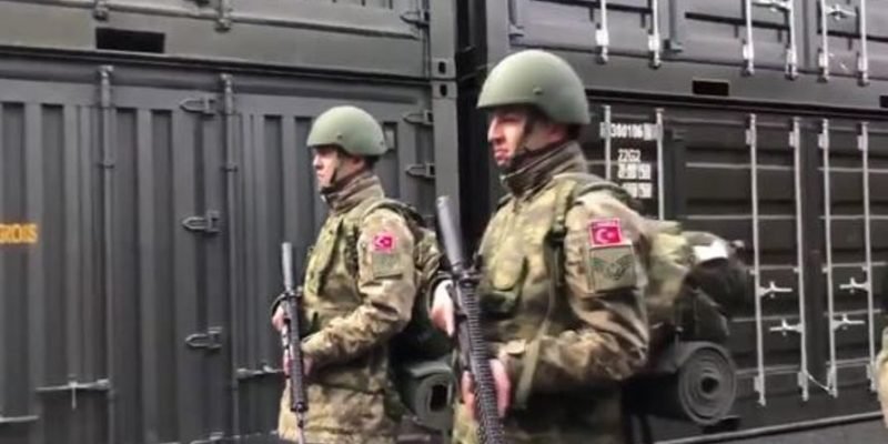 Турецкие военные провели тренировку по боевой готовности