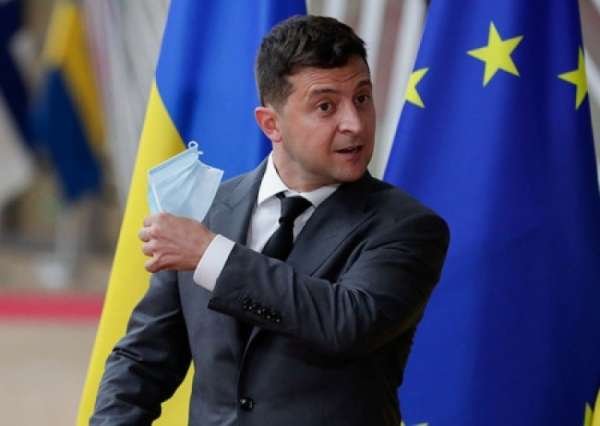 Зеленский маскирует провал вакцинации возобновлением войны на Донбассе