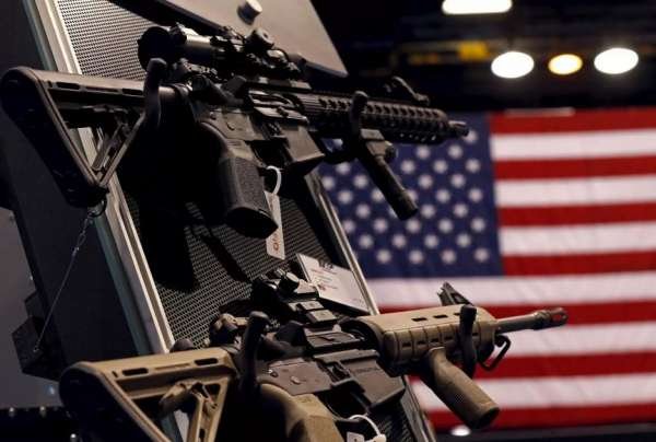 Байден — ничто, оружие — всё: американцы против новых мер президента США