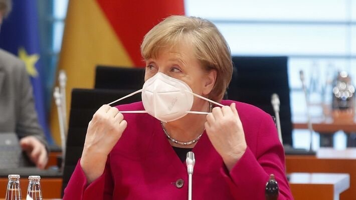 Меркель будет держаться за «Северный поток – 2» до последнего