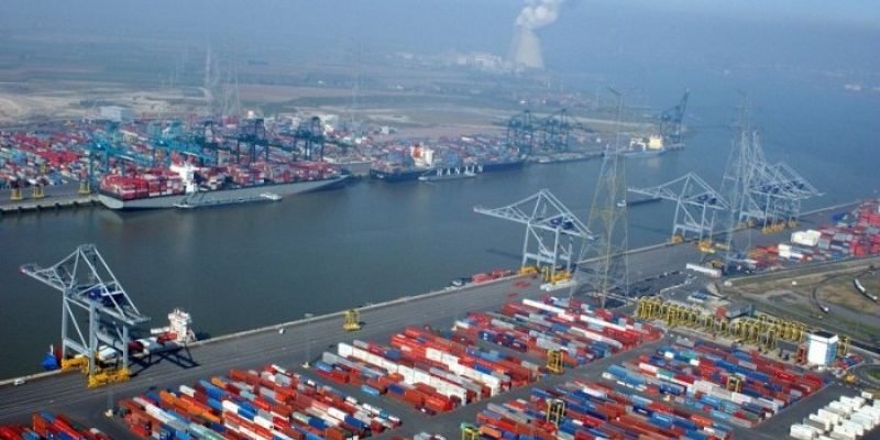 Порты и железные дороги идут ко дну: борьба с Россией ударила по Прибалтике бумерангом