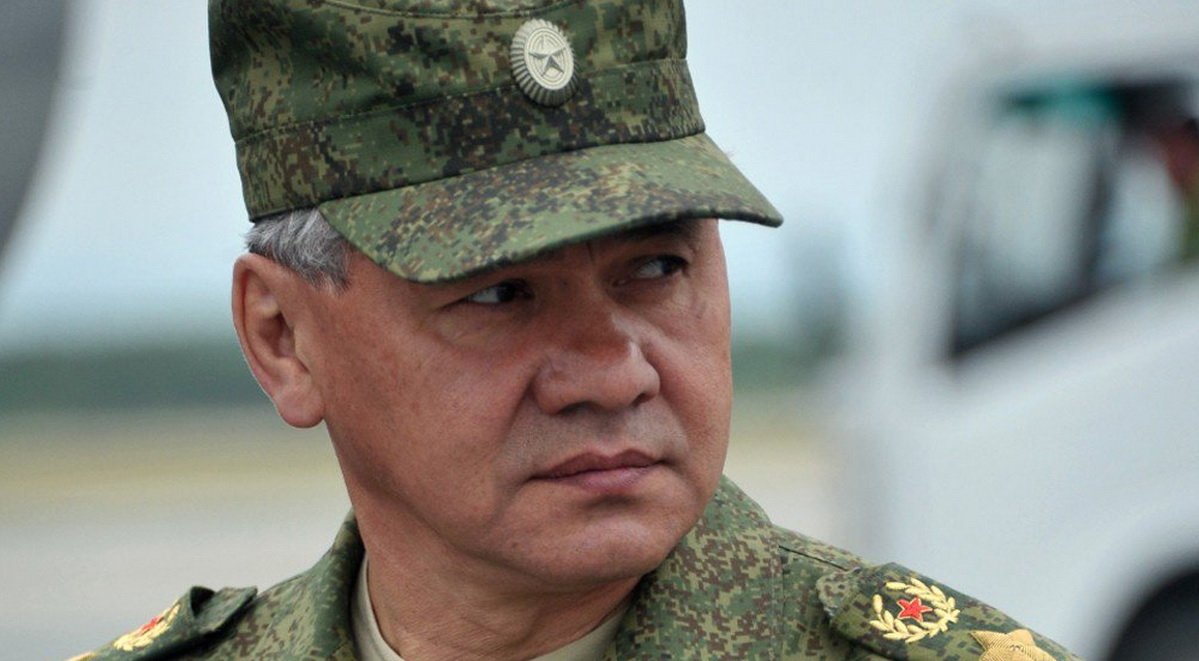 «Силы переброшены в районы сосредоточения». Шойгу проверяет боеготовность в Крыму