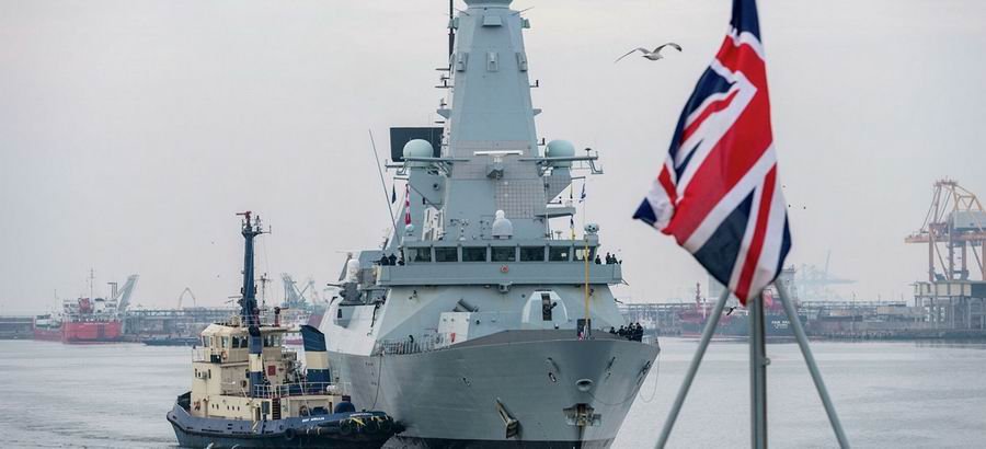 В Киеве осознали, что британские корабли не остановят Россию