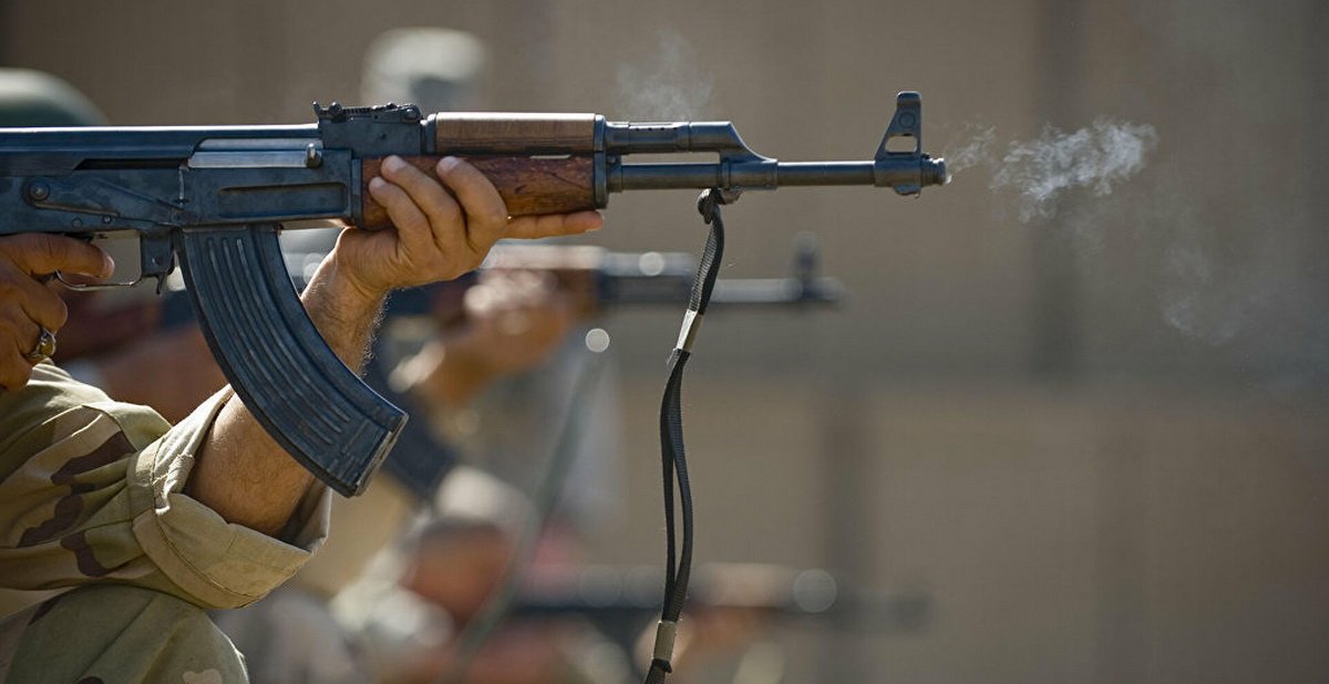 Союзники по ОДКБ сошлись в бою. России пора вмешаться