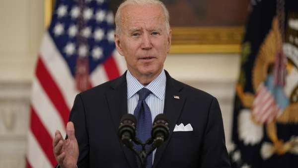 "С кем?": Байден не смог с первого раза ответить на вопрос о встрече с Путиным