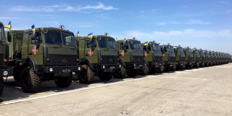 Польша передала для ВСУ армейские грузовики Star