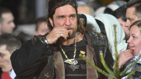 "А ху ю а?": Интервью байкера Хирурга канадской журналистке грозит стать мемом