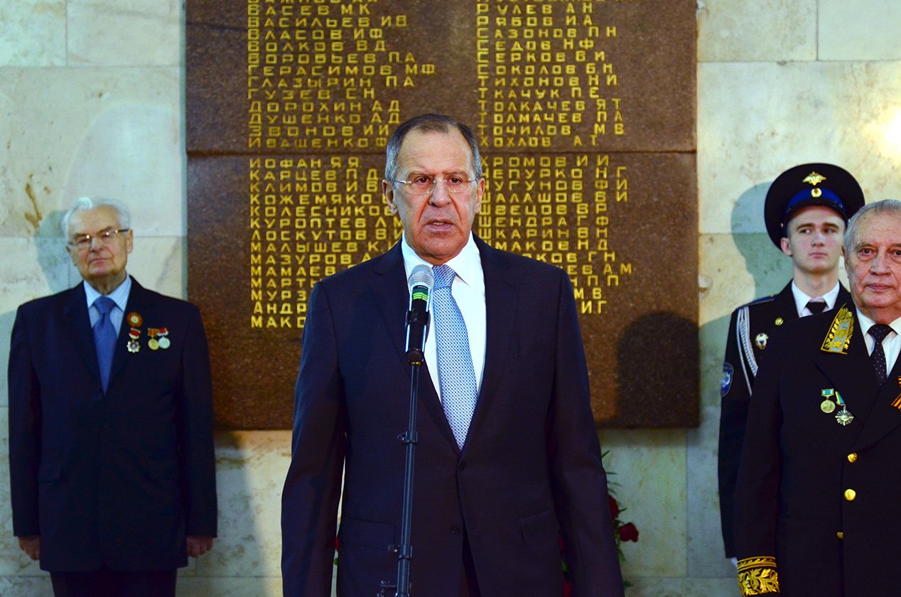 Захарова рассказала, как МИД РФ на опережение борется с нападками на День Победы