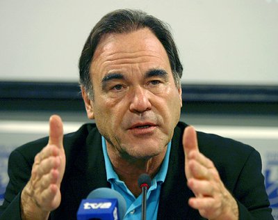 "Это самоубийство": Оливер Стоун о предательстве России и плане войны