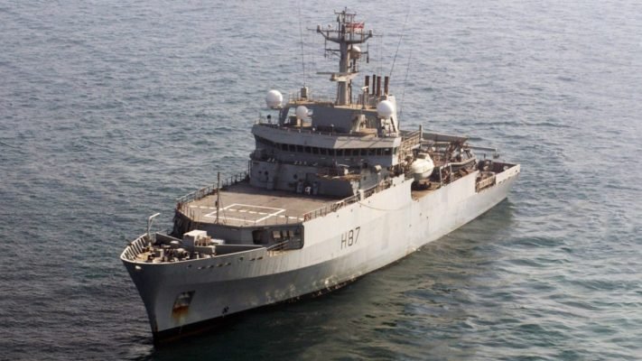 Визит британского патрульного корабля в Черное море поверг в недоумение иностранцев