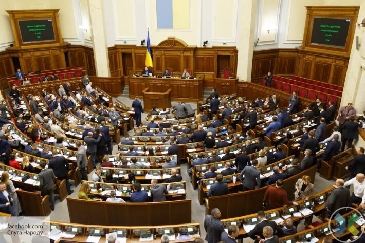 Рада проведет внеочередное заседание из-за увольнения министров