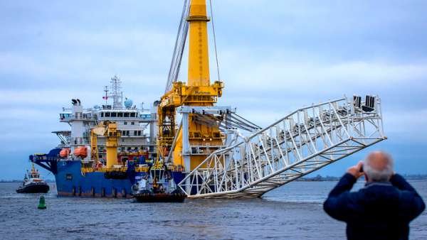 Три уступки Джо Байдена. Чтобы встретиться с тем, кого назвал "убийцей", он готов на всё