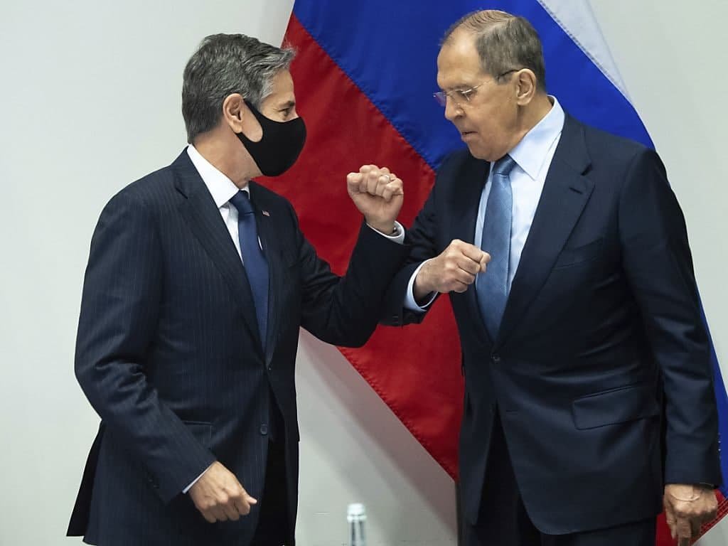 Встреча Лаврова и Блинкена встревожила Украину