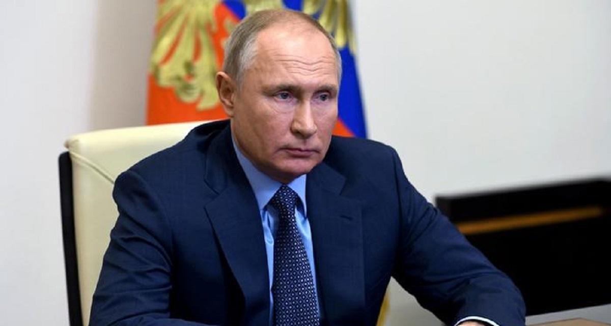 Путин пригрозил «выбить зубы» всем желающим откусить часть России