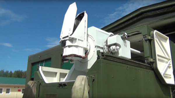 Шойгу сравнил комплексы "Пересвет" с лазерными мечами из "Звездных войн"