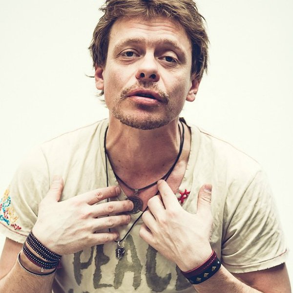 Пчёла из "Бригады" оскорбил всю Россию