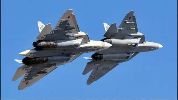 В России появится первый легкий истребитель пятого поколения