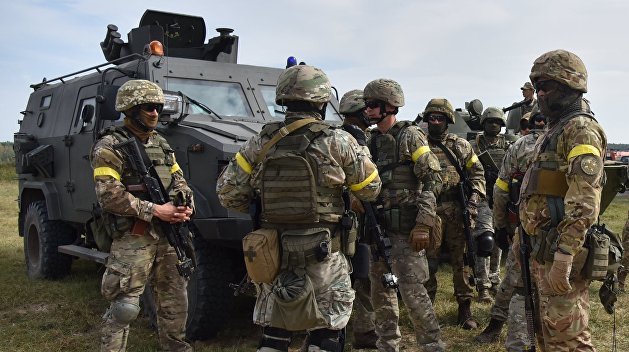 Пьянство и поборы. Как разлагается украинская армия