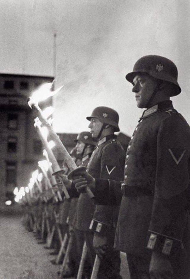 «Нацизм – это генеральная репетиция глобализма». Для чего фальсифицируют итоги войны?