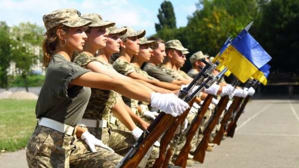 Воюют против «оккупантов», а насилуют свои