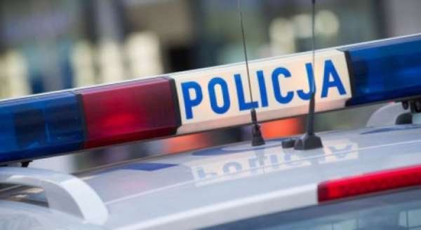 В Варшаве 8 полицейских с трудом уняли агрессивного украинца, «оборонявшегося» огнетушителем