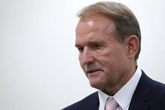 За что «прессуют» Виктора Медведчука?