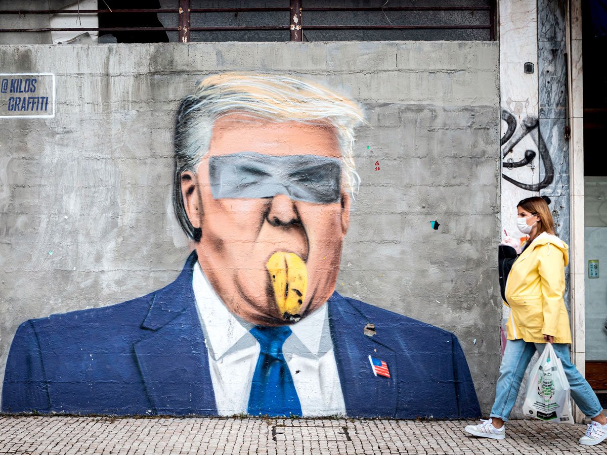 Дональд Трамп спал с Карлой Бруни и фантазировал о сексе со своей дочкой