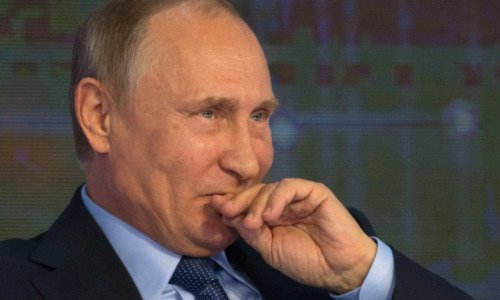 Как Путин жестко подшутил над главой Минцифры