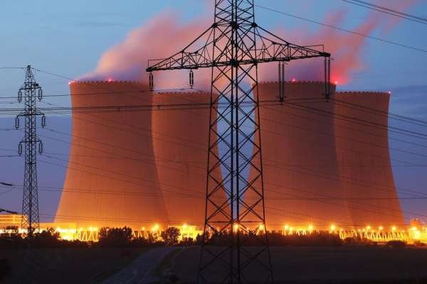 «Россия ― это бензоколонка, притворяющаяся страной»?