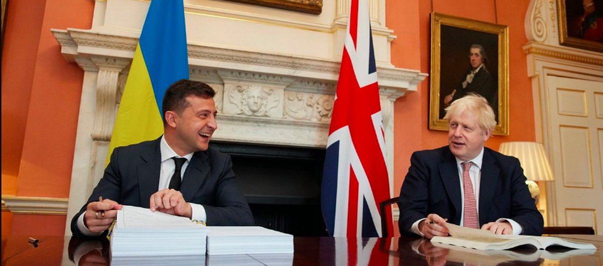 Равнение на Лондон. Как Германия и Франция перестали быть «друзьями Украины»