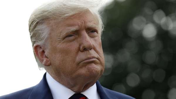 Вместо заявления - интрига: Трамп определился с политическим будущим