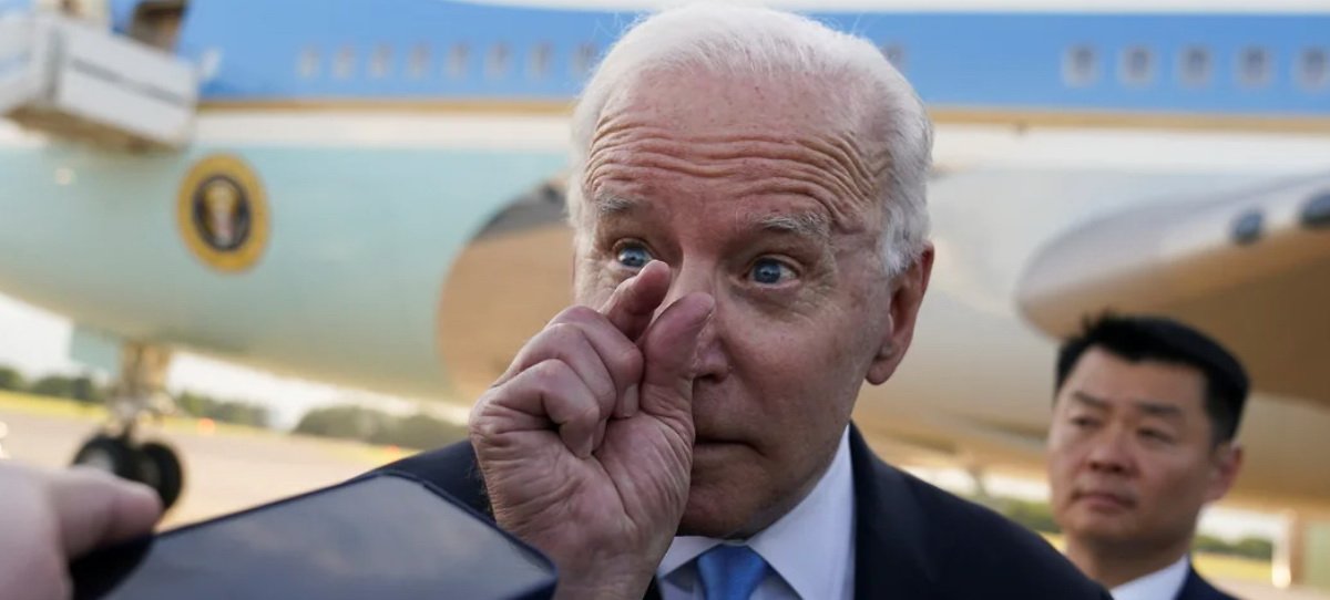 Байден по-хитрому связал руки Зеленскому