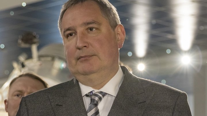 Рогозин призвал карать коррупционеров "расстрелами, а не посадками"