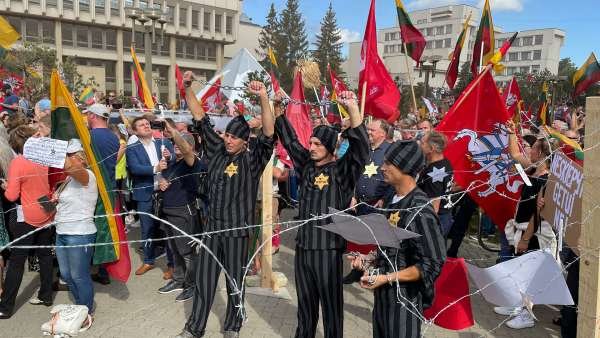 Пойдет ли Латвия по литовскому пути