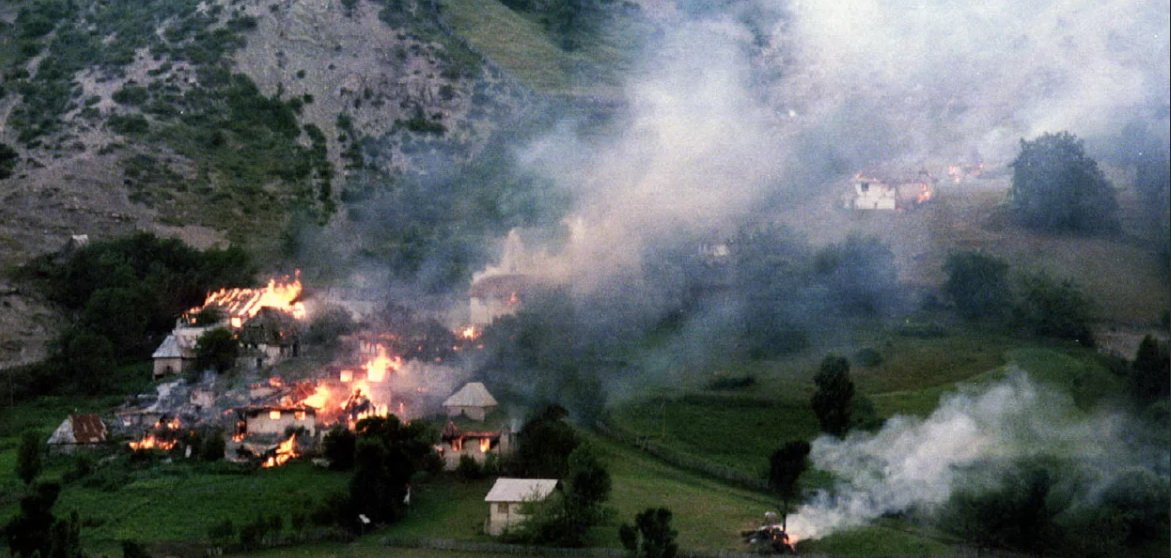 Не имеющим армии боснийским сербам грозит хорватский сценарий зачистки