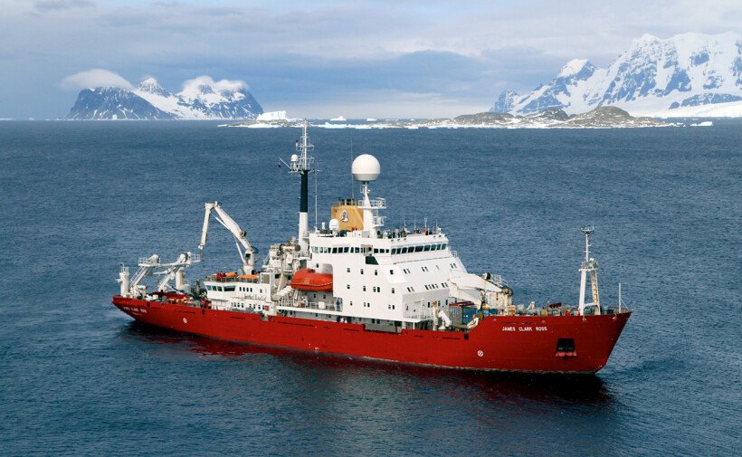 Британия сбагрила Украине 30-летний ледокол James Clark Ross за 5 млн долларов