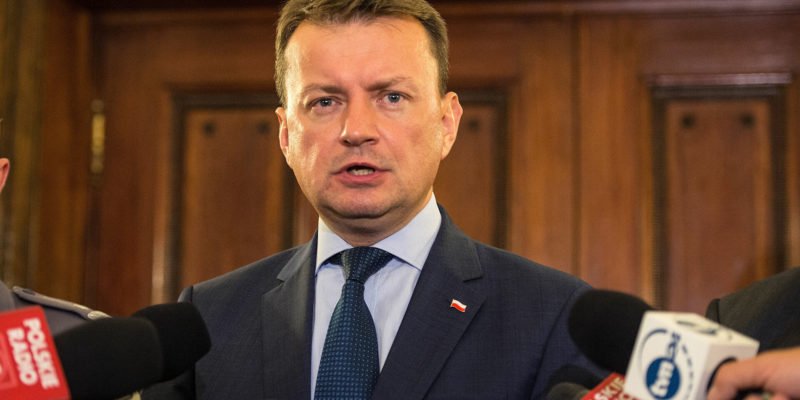 Как правящие элиты Польши хотят поставить страну под ружье