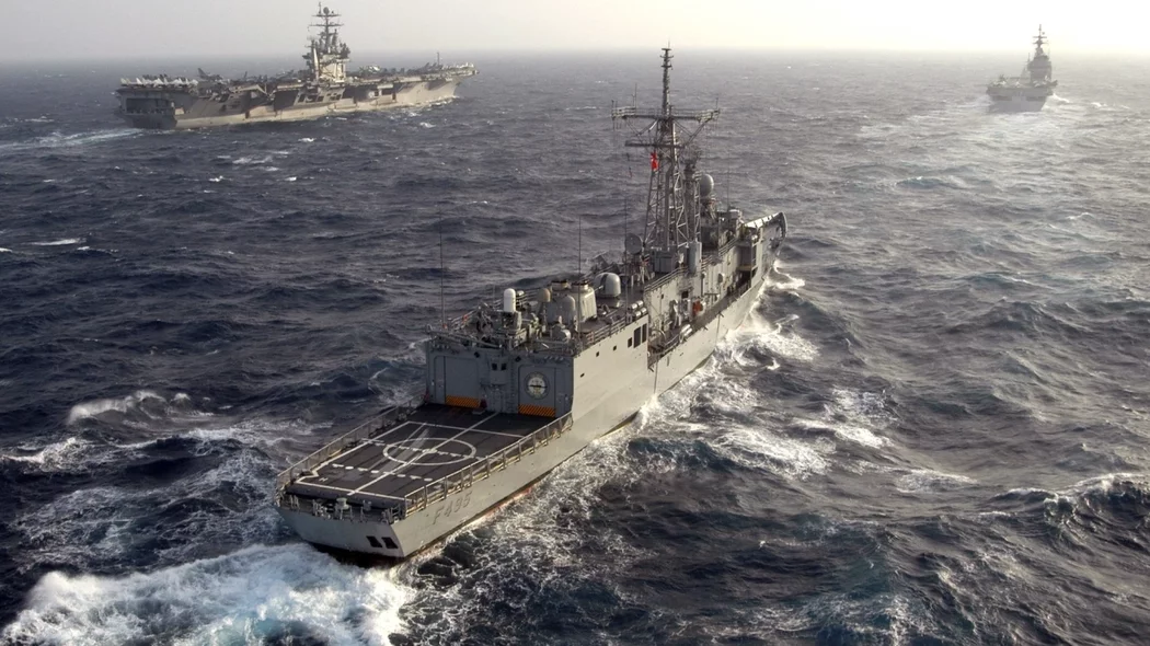 Политолог объяснил, зачем Украина посылает НАТО сигнал о присутствии альянса в Черном море