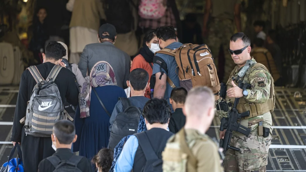 Спасение из Кабула: как Россия и Украина вывозили людей из Афганистана