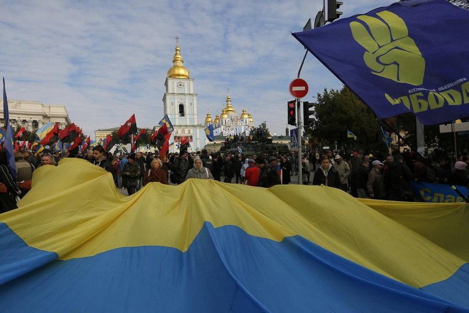 «Если бы у нас была ядерная кнопка, никакой москаль не полез бы на украинскую землю» — «Свобода» провела митинг на Банковой