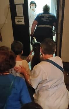 При очередном обстреле ДНР украинские военные ранили двоих детей