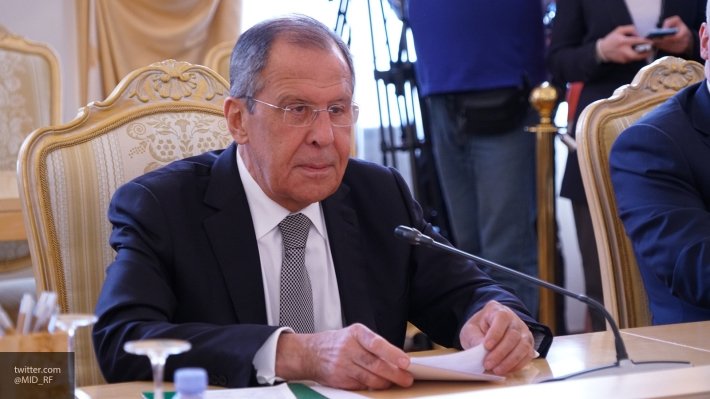 Лавров прокомментировал заявления Зеленского: это не от большого ума