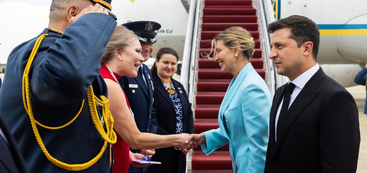 Киевские эксперты не понимают, что Зеленский подписал в США